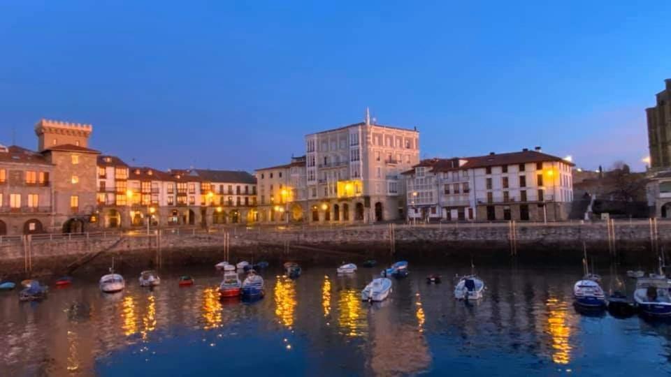 Costa Norte Gym Apartamento Con Terraza Garaje Y Piscina Castro Urdiales Exterior photo